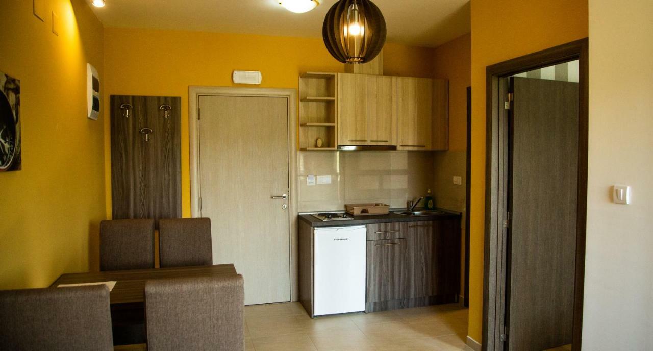 Apartmani Borova 2 Велико-Градиште Экстерьер фото